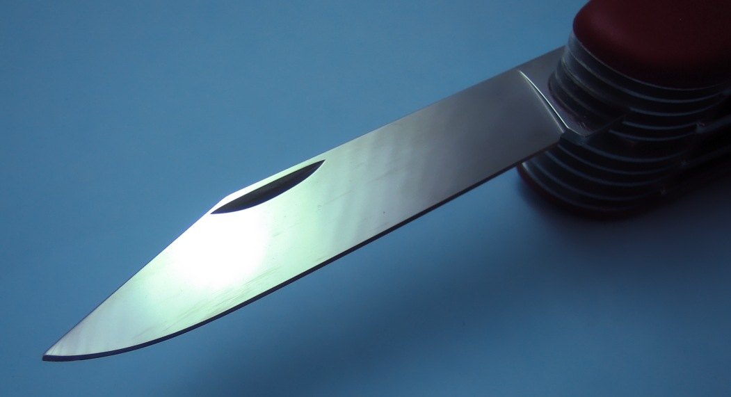 111mm Clip-point Blade