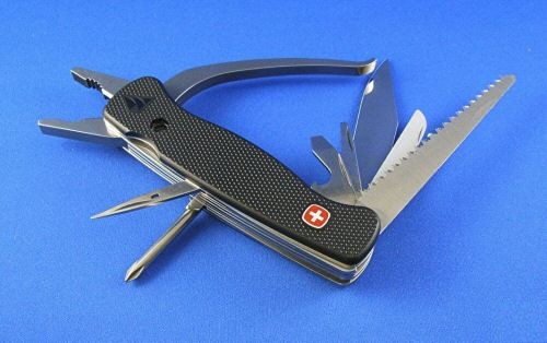 Wenger Swiss Army Minigrip Tool Needlenose Jaws - KnifeCenter - WR16368 -  Discontinued