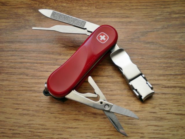 Wenger Evolution Nail Clipper Swiss Army Knife