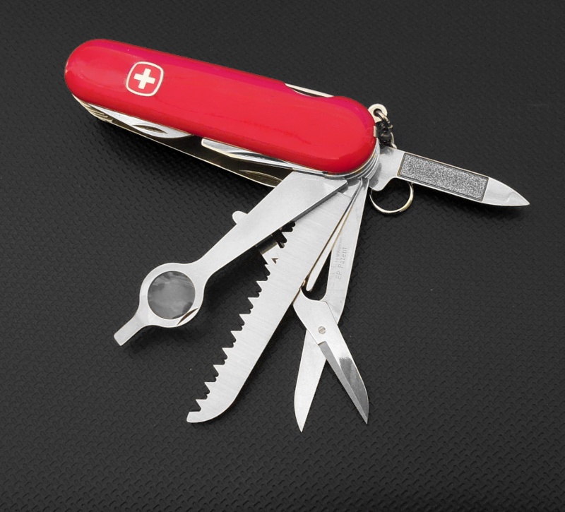 Wenger Major (1.23.03) model, may have different translated names based on region. **Photo by: Northman, additional image processing for SAKwiki.