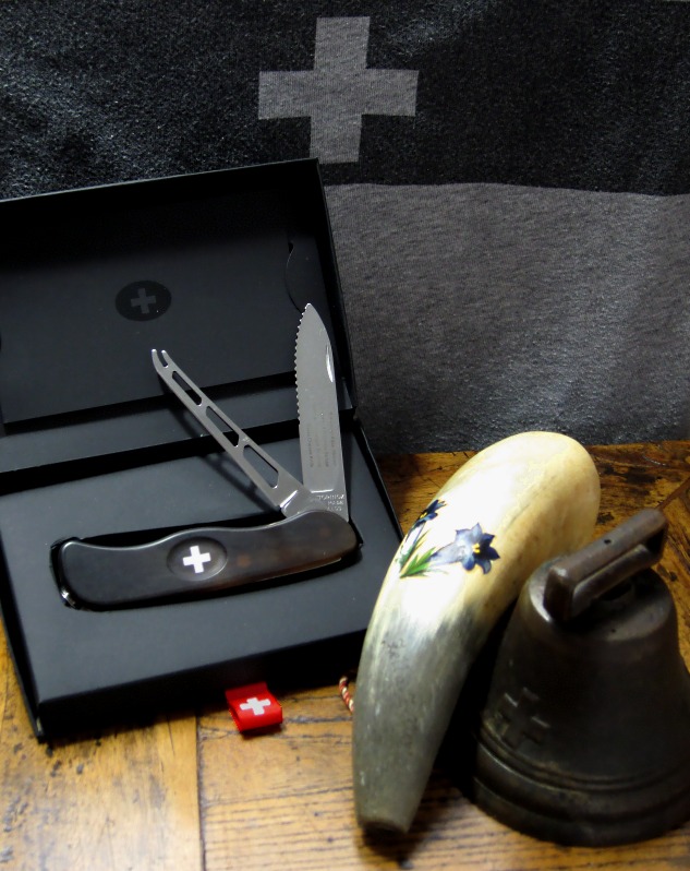 Limited Edition Horn Scaled Käsemesser