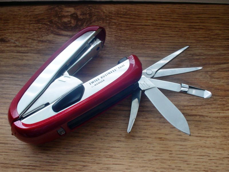Wenger Swiss Business Tool 60 with tools open