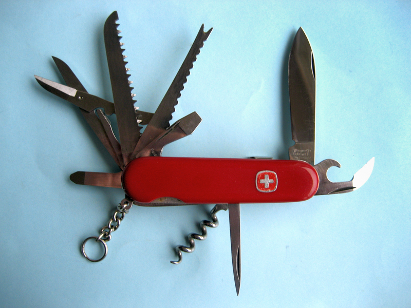 Swiss Outdoorsman with standard red scales