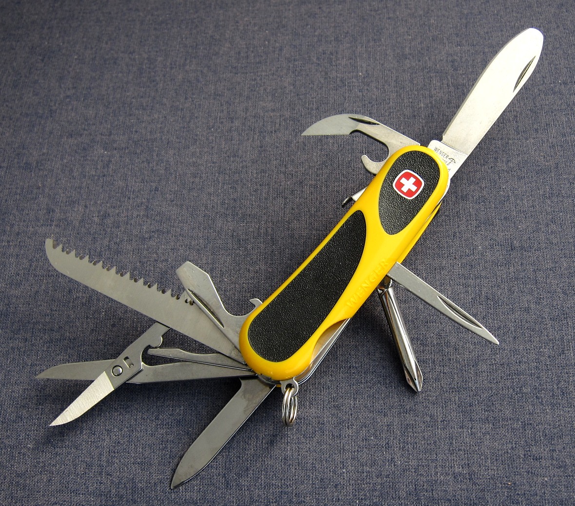 Wenger evogrip s18 hotsell