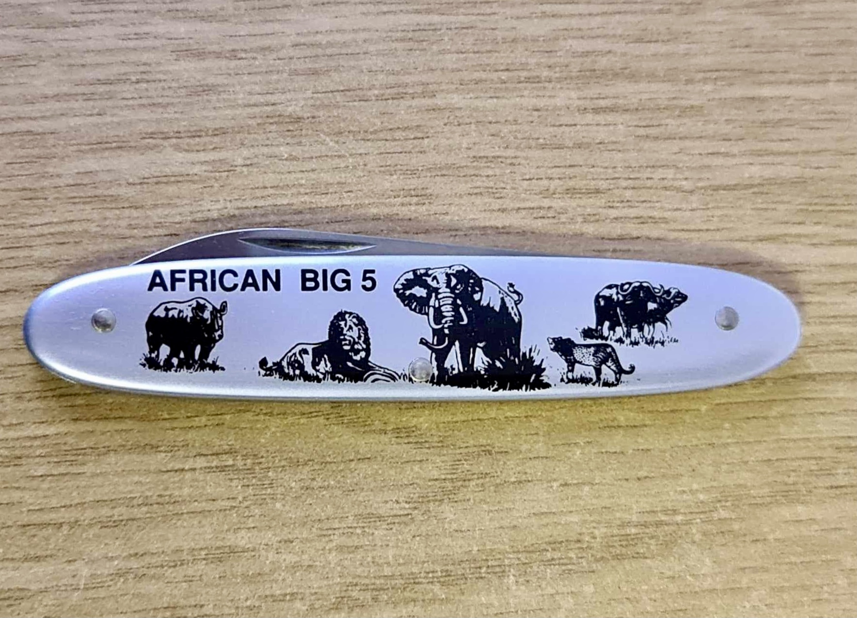 Pocket Pal with rhino/elephant/buffalo